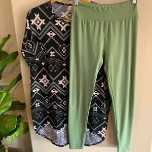 LulaRoe Tunic and Legging set
